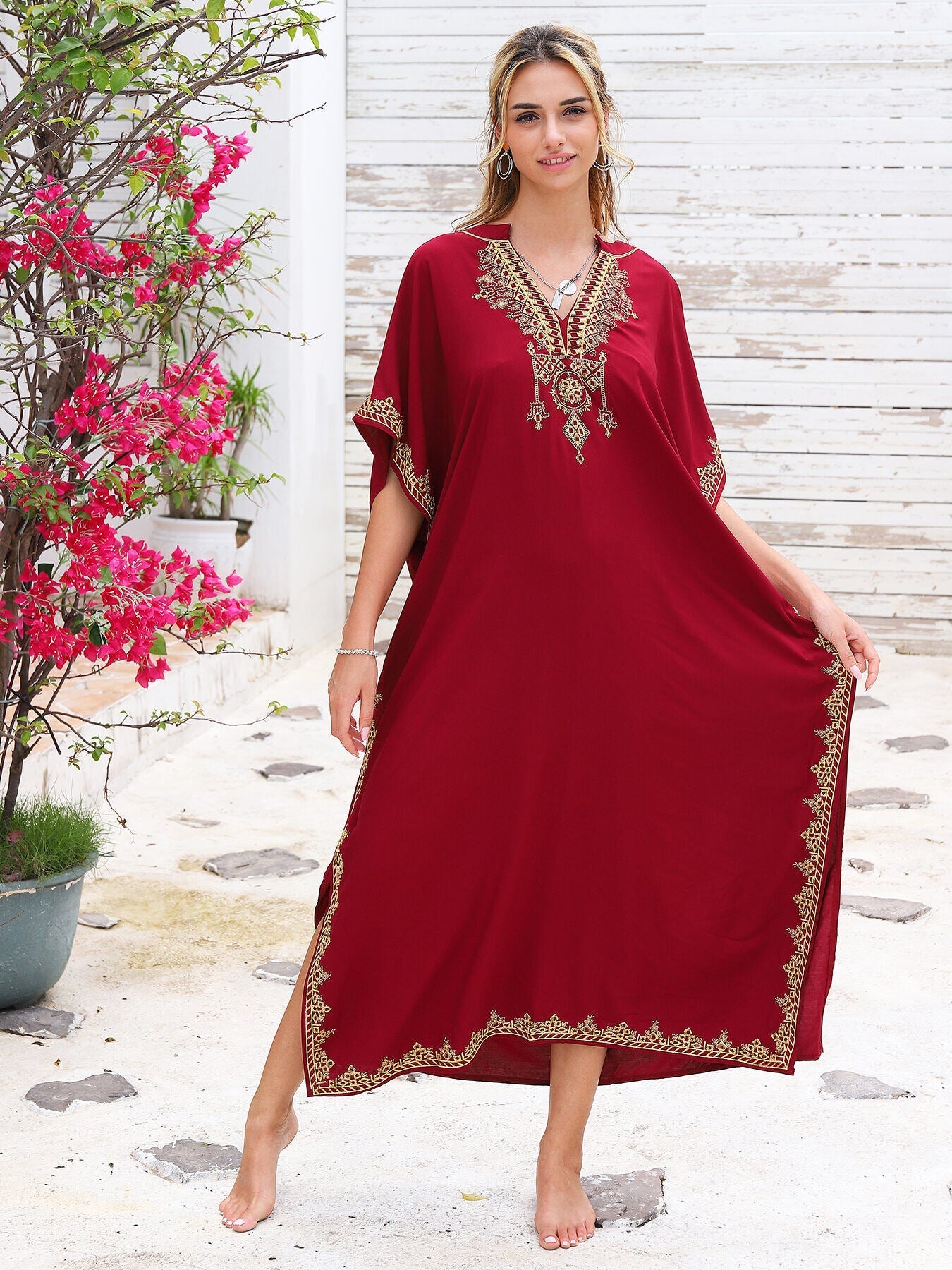 Robe d'Été Brodée en Bambou