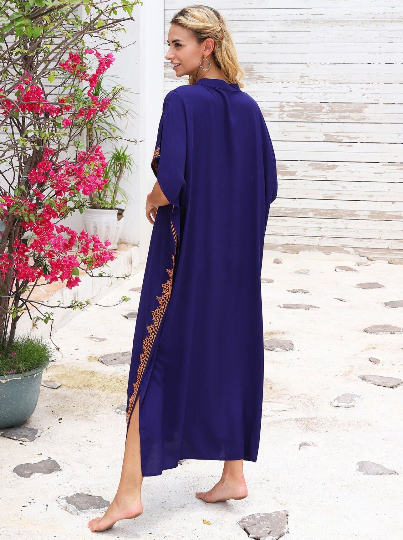Robe d'Été Brodée en Bambou