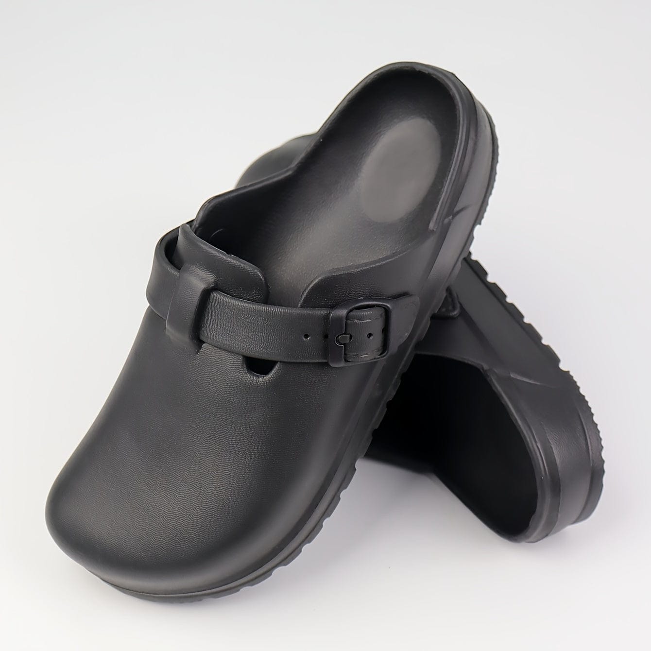 Sabots en Cuir Naturel : Une Fusion de Confort et d'Élégance