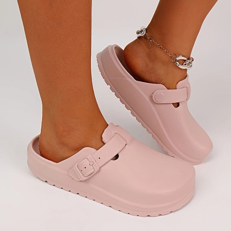 Sabots en Cuir Naturel : Une Fusion de Confort et d'Élégance