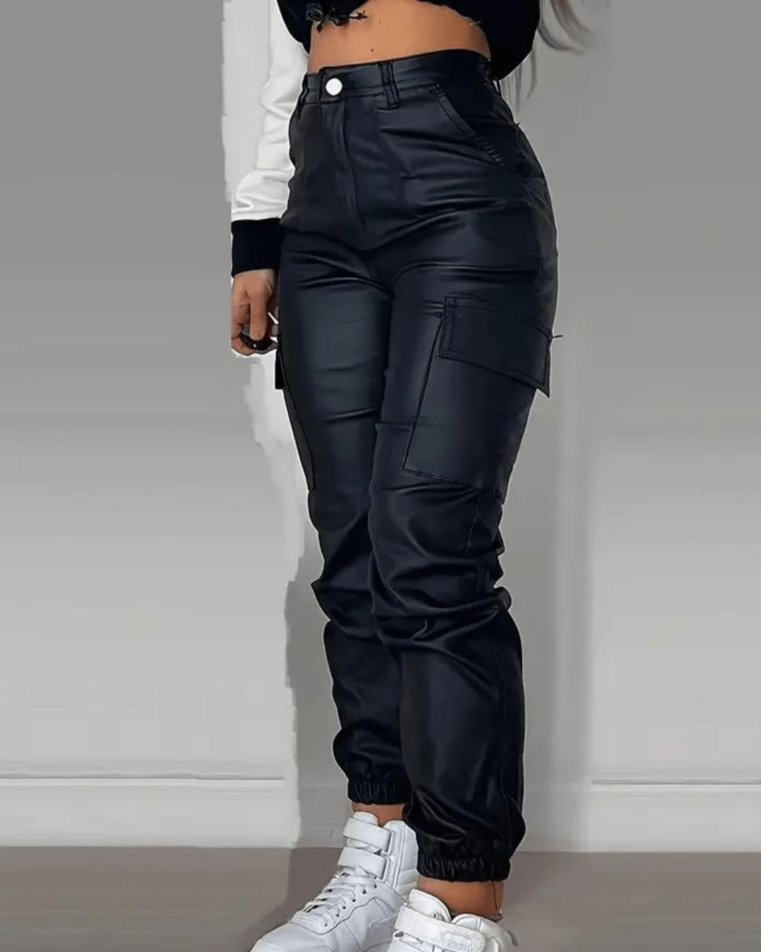 Lisa｜Pantalon en cuir Cargo