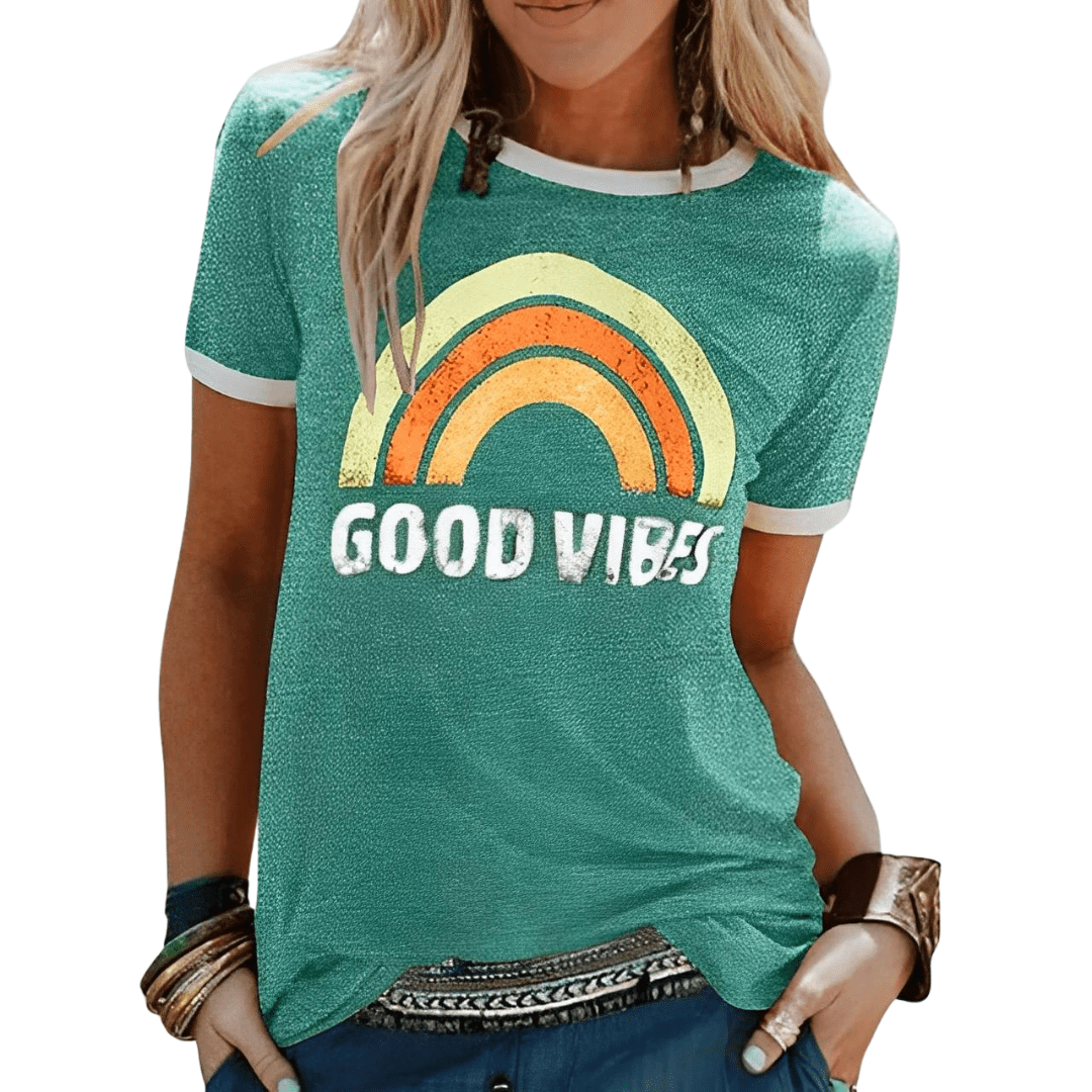 Nina｜T-SHIRT GOOD VIBES