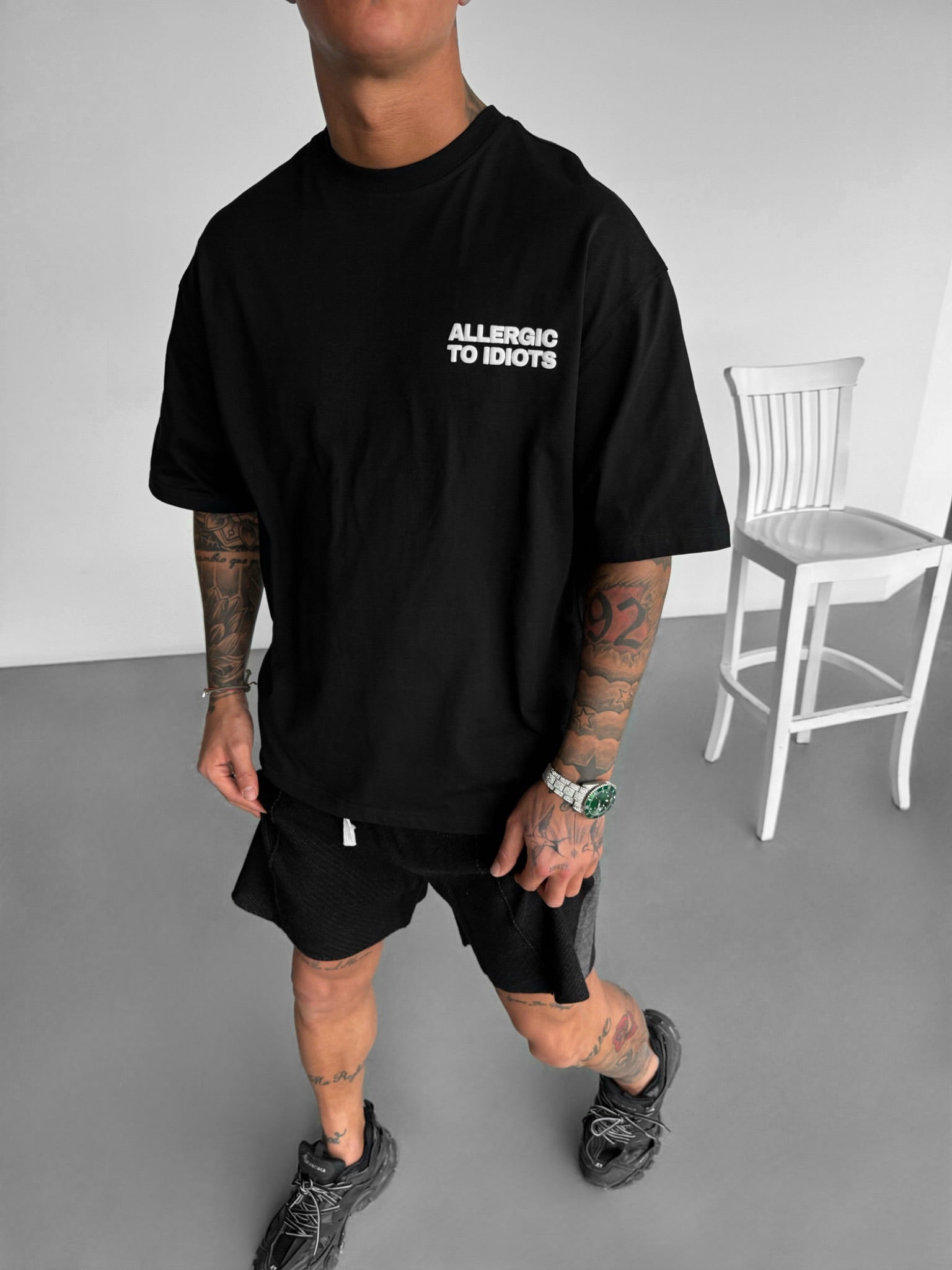 1. Oversize Statement T-shirt - Ecru